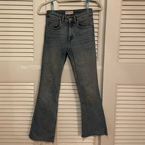 Zara Bell Bottom Raw Hem Jeans
